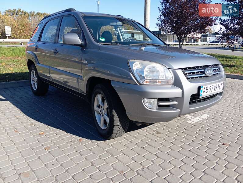 Позашляховик / Кросовер Kia Sportage 2006 в Вінниці