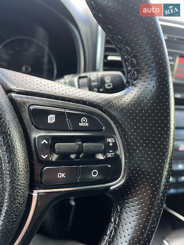 Позашляховик / Кросовер Kia Sportage 2016 в Тернополі фото 79 Позашляховик / Кросовер Kia Sportage 2016 в Тернополі