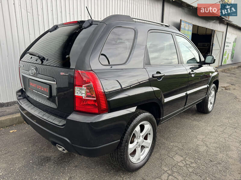 Позашляховик / Кросовер Kia Sportage 2008 в Києві