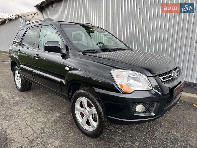 Позашляховик / Кросовер Kia Sportage 2008 в Києві