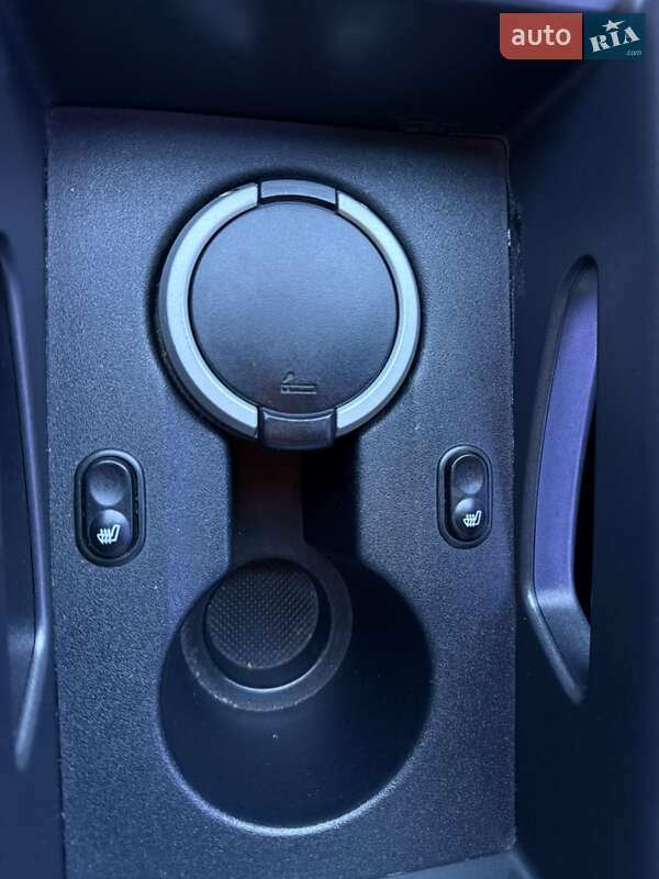 Позашляховик / Кросовер Kia Sportage 2011 в Павлограді