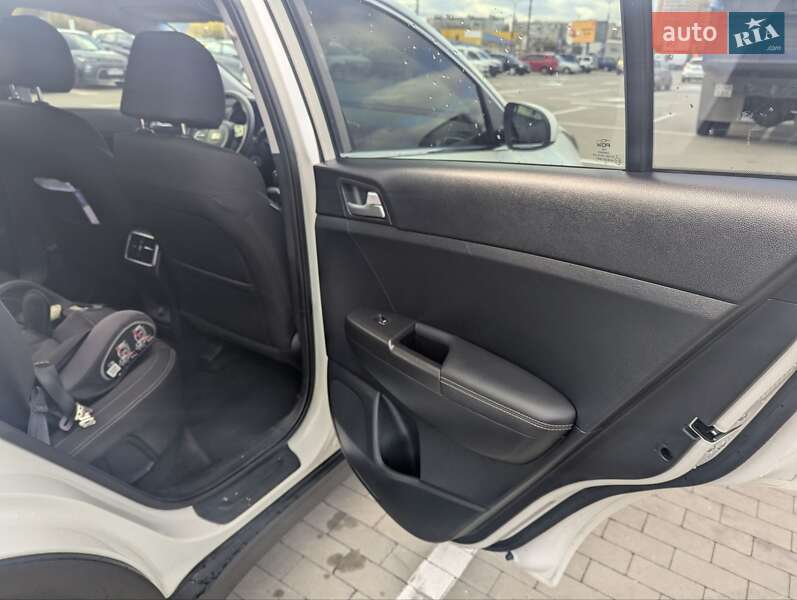 Позашляховик / Кросовер Kia Sportage 2021 в Білій Церкві