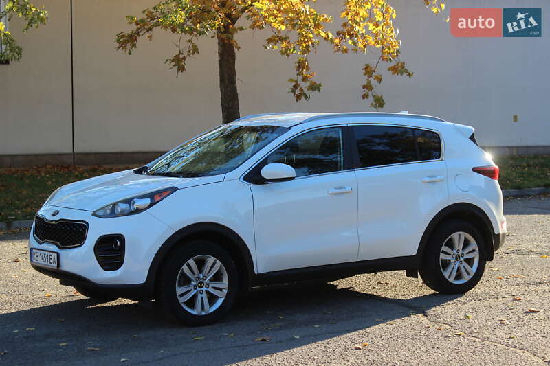 Позашляховик / Кросовер Kia Sportage 2017 в Дніпрі