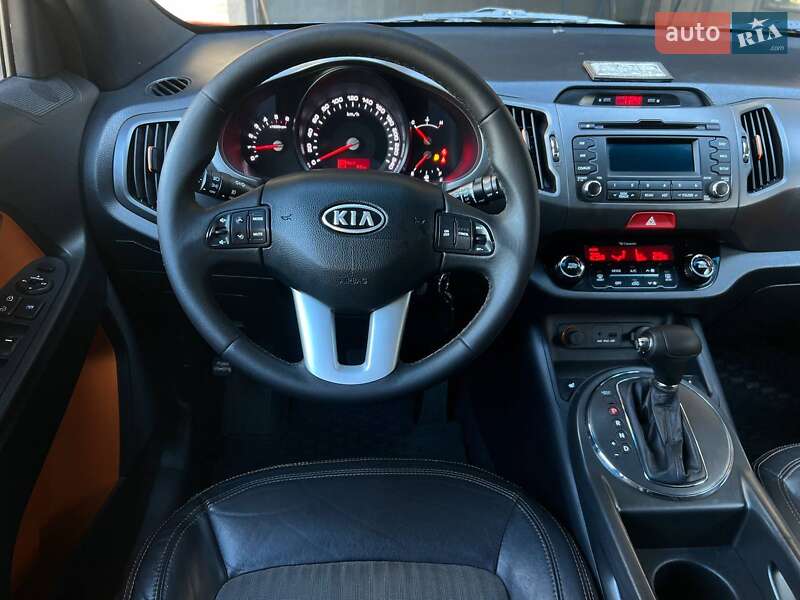 Позашляховик / Кросовер Kia Sportage 2011 в Одесі