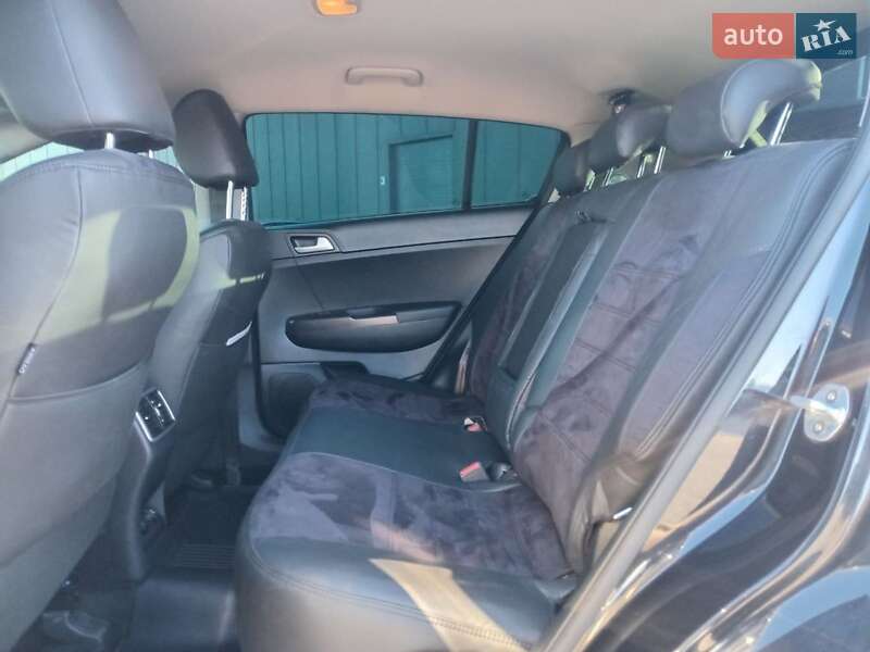 Внедорожник / Кроссовер Kia Sportage 2019 в Львове