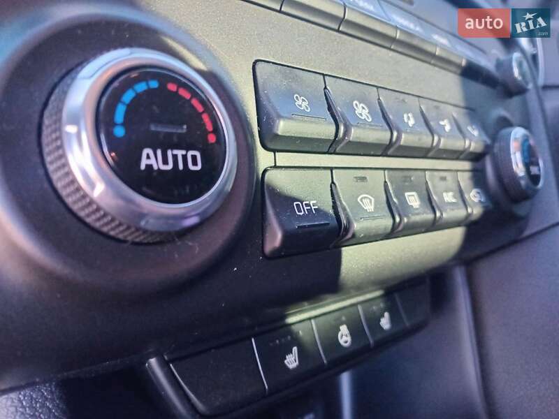 Внедорожник / Кроссовер Kia Sportage 2019 в Львове