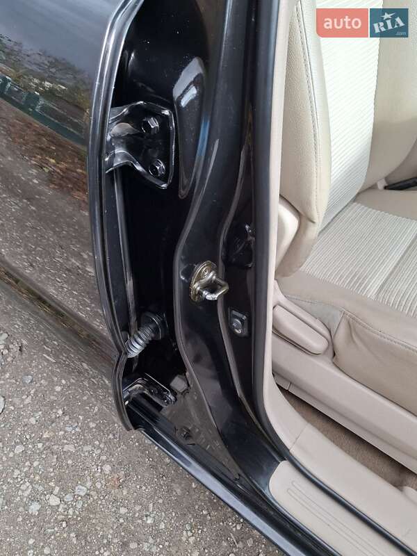 Внедорожник / Кроссовер Kia Sportage 2006 в Ровно