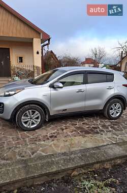 Позашляховик / Кросовер Kia Sportage 2016 в Тернополі