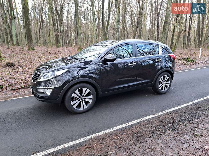 Внедорожник / Кроссовер Kia Sportage 2012 в Луцке