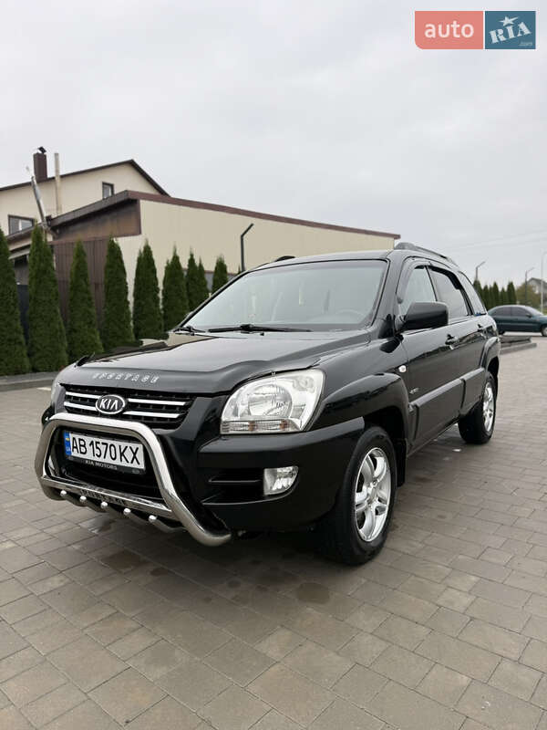 Внедорожник / Кроссовер Kia Sportage 2006 в Каменец-Подольском