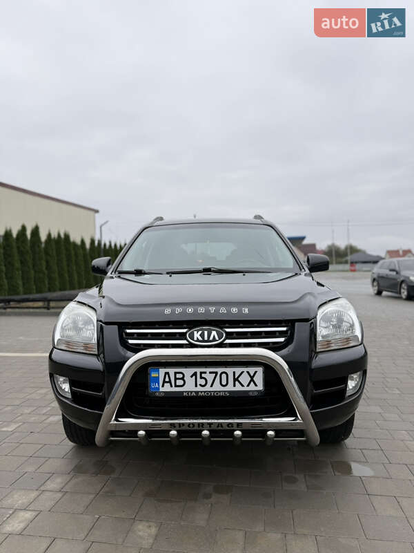 Внедорожник / Кроссовер Kia Sportage 2006 в Каменец-Подольском