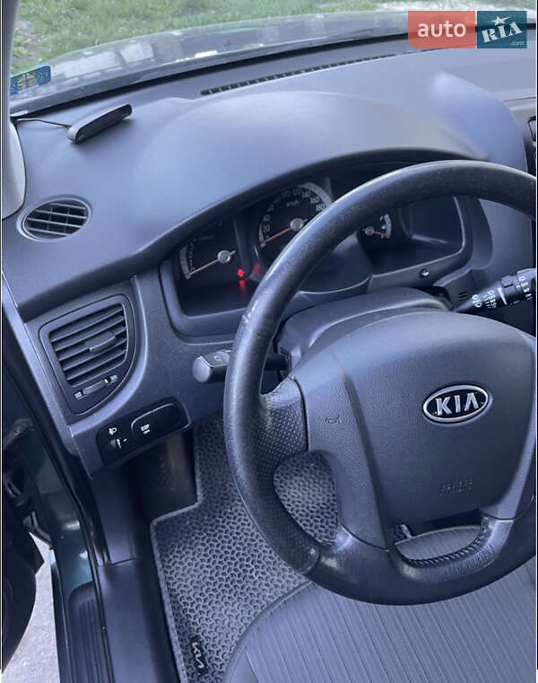 Внедорожник / Кроссовер Kia Sportage 2007 в Тернополе