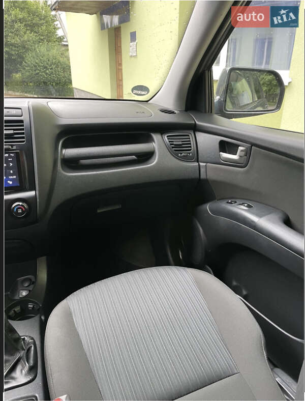 Внедорожник / Кроссовер Kia Sportage 2007 в Тернополе