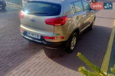 Внедорожник / Кроссовер Kia Sportage 2014 в Ровно