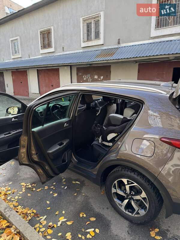 Позашляховик / Кросовер Kia Sportage 2020 в Тернополі фото 45 Позашляховик / Кросовер Kia Sportage 2020 в Тернополі