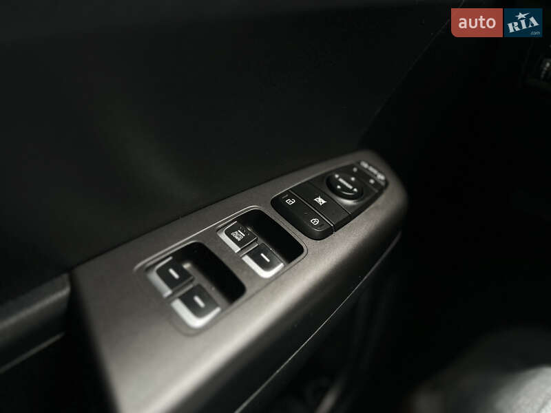 Позашляховик / Кросовер Kia Sportage 2021 в Трускавці