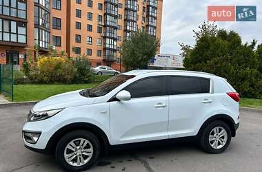 Внедорожник / Кроссовер Kia Sportage 2011 в Каменец-Подольском