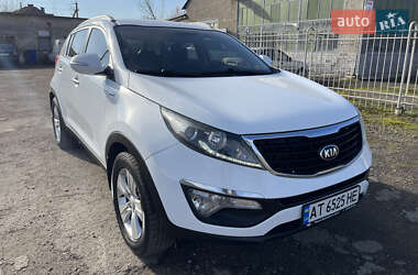 Внедорожник / Кроссовер Kia Sportage 2013 в Ивано-Франковске