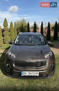 Позашляховик / Кросовер Kia Sportage 2016 в Рівному