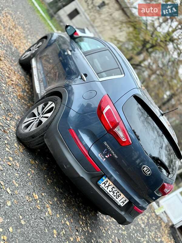 Позашляховик / Кросовер Kia Sportage 2013 в Харкові