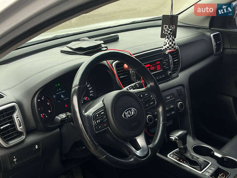 Внедорожник / Кроссовер Kia Sportage 2017 в Киеве