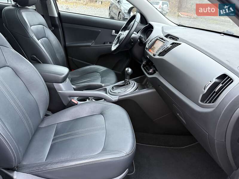Внедорожник / Кроссовер Kia Sportage 2015 в Гнивани фото 24 Внедорожник / Кроссовер Kia Sportage 2015 в Гнивани