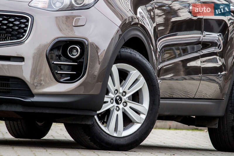 Внедорожник / Кроссовер Kia Sportage 2018 в Львове