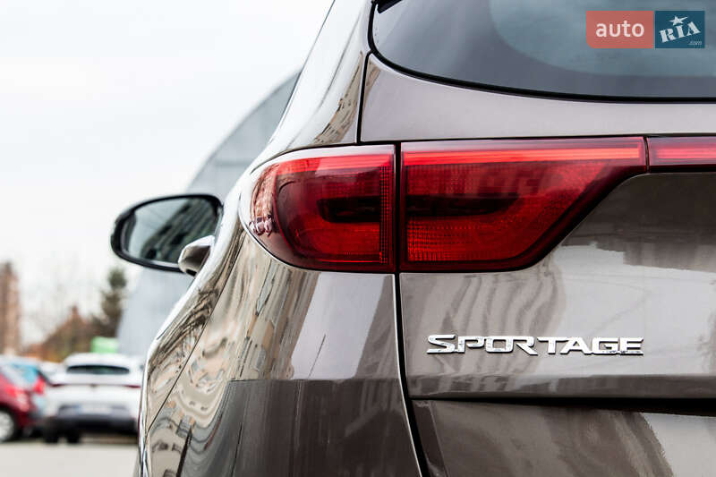 Внедорожник / Кроссовер Kia Sportage 2018 в Львове