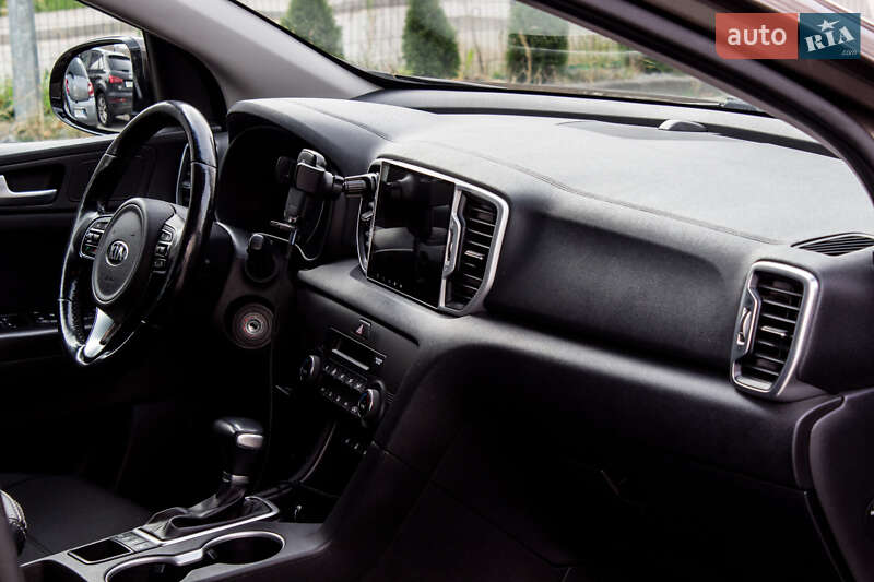 Внедорожник / Кроссовер Kia Sportage 2018 в Львове