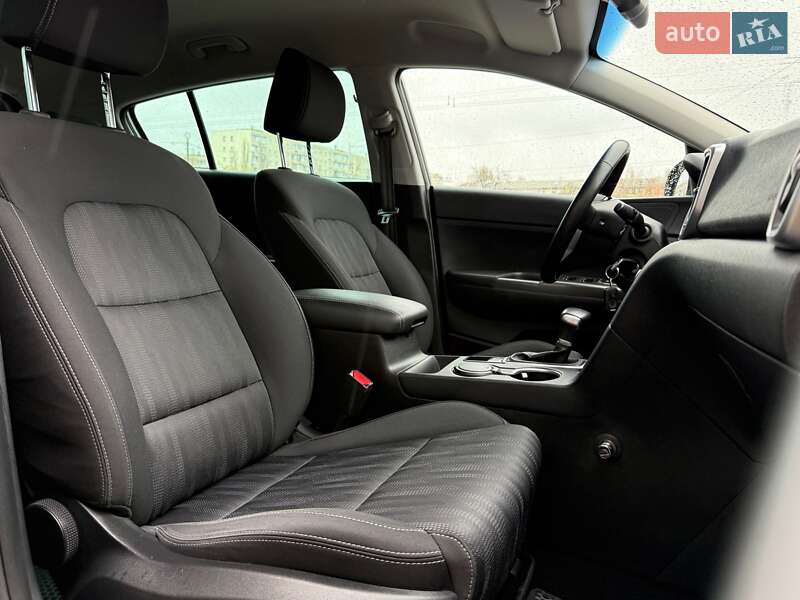 Внедорожник / Кроссовер Kia Sportage 2018 в Киеве