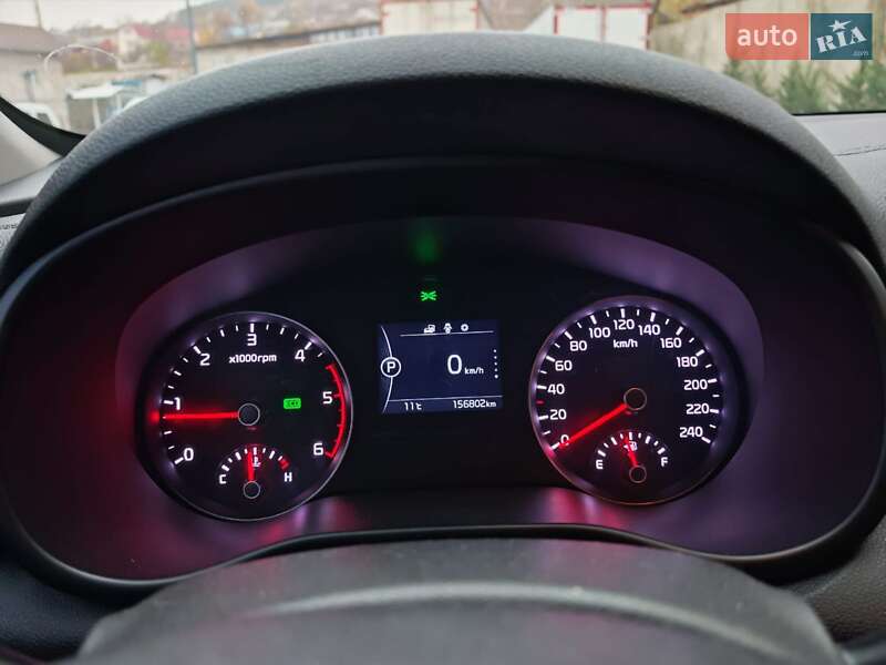 Внедорожник / Кроссовер Kia Sportage 2015 в Могилев-Подольске