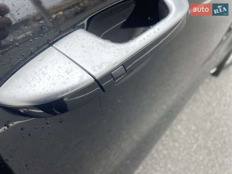 Внедорожник / Кроссовер Kia Sportage 2016 в Киеве