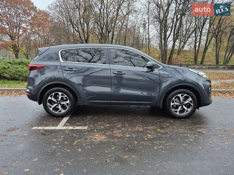 Внедорожник / Кроссовер Kia Sportage 2020 в Черкассах фото 4 Внедорожник / Кроссовер Kia Sportage 2020 в Черкассах