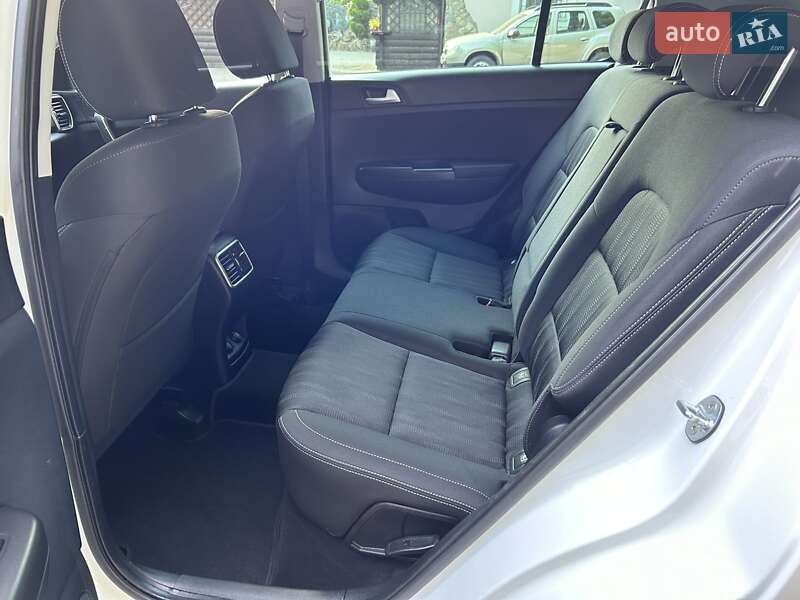 Внедорожник / Кроссовер Kia Sportage 2019 в Львове