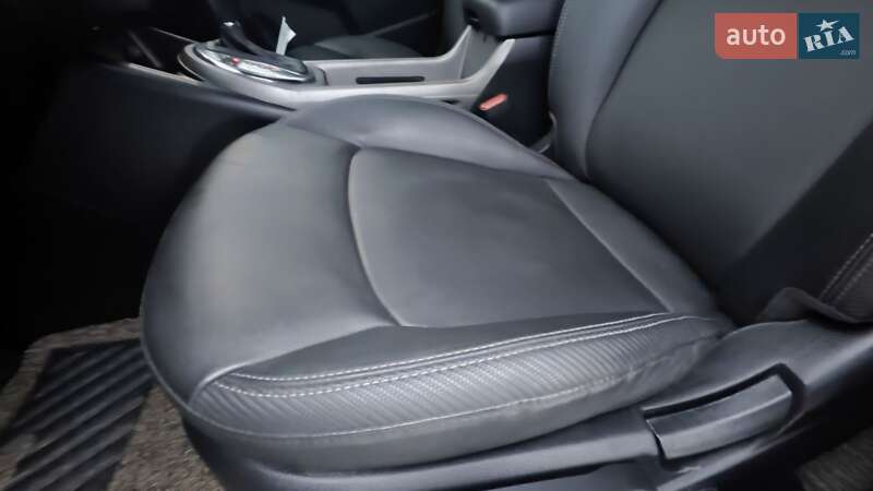 Внедорожник / Кроссовер Kia Sportage 2015 в Киеве