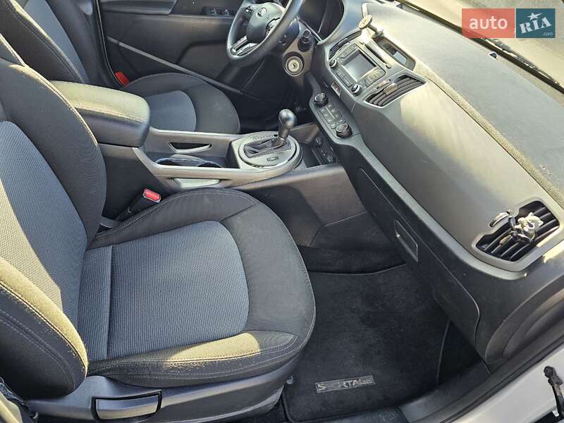 Позашляховик / Кросовер Kia Sportage 2014 в Луцьку