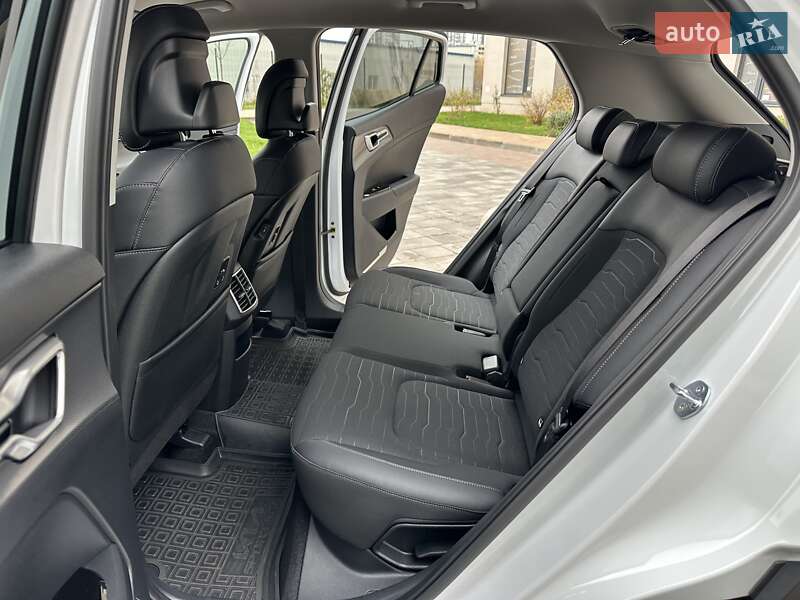 Внедорожник / Кроссовер Kia Sportage 2024 в Киеве