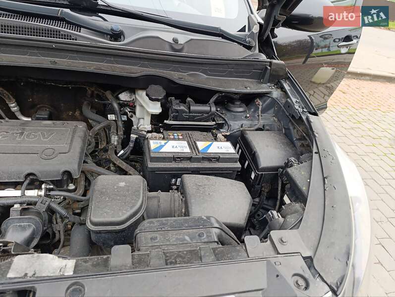 Позашляховик / Кросовер Kia Sportage 2011 в Кам'янець-Подільському фото 27 Позашляховик / Кросовер Kia Sportage 2011 в Кам'янець-Подільському