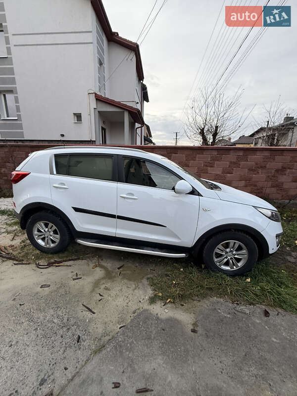 Внедорожник / Кроссовер Kia Sportage 2011 в Львове