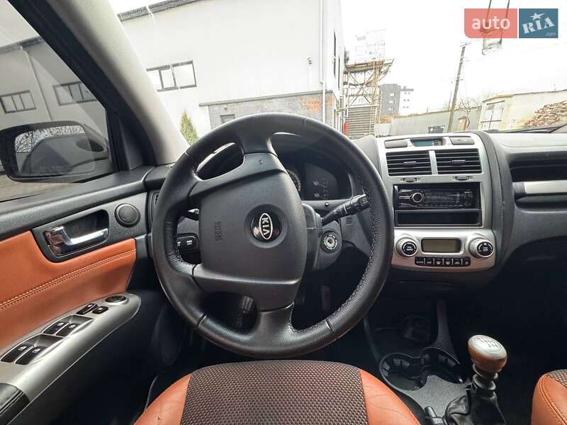 Внедорожник / Кроссовер Kia Sportage 2005 в Ивано-Франковске фото 12 Внедорожник / Кроссовер Kia Sportage 2005 в Ивано-Франковске