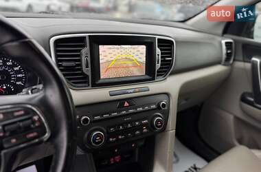 Внедорожник / Кроссовер Kia Sportage 2016 в Луцке