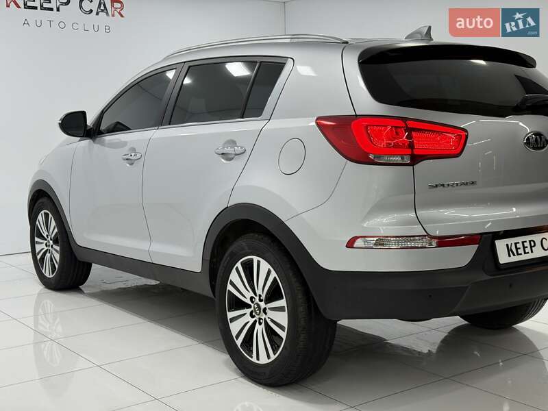 Позашляховик / Кросовер Kia Sportage 2013 в Одесі