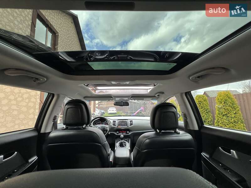 Позашляховик / Кросовер Kia Sportage 2014 в Івано-Франківську