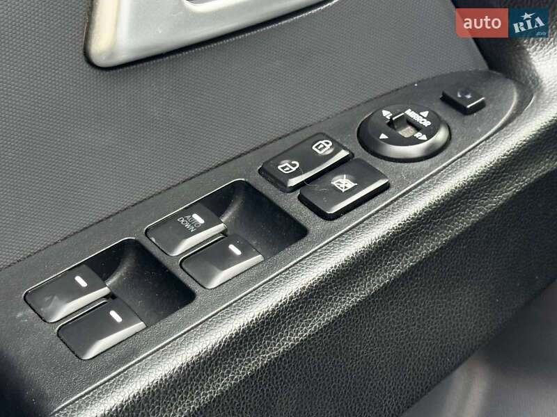 Внедорожник / Кроссовер Kia Sportage 2012 в Ахтырке фото 27 Внедорожник / Кроссовер Kia Sportage 2012 в Ахтырке