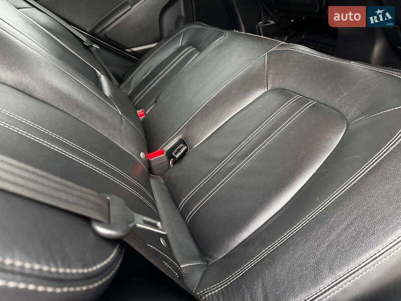 Внедорожник / Кроссовер Kia Sportage 2012 в Ахтырке фото 46 Внедорожник / Кроссовер Kia Sportage 2012 в Ахтырке