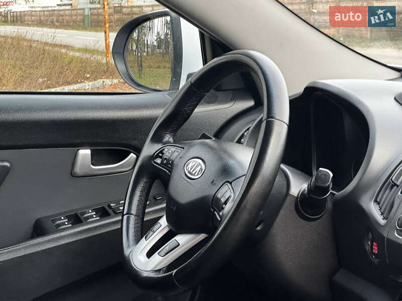 Внедорожник / Кроссовер Kia Sportage 2012 в Ахтырке фото 55 Внедорожник / Кроссовер Kia Sportage 2012 в Ахтырке
