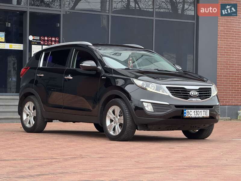 Внедорожник / Кроссовер Kia Sportage 2012 в Одессе