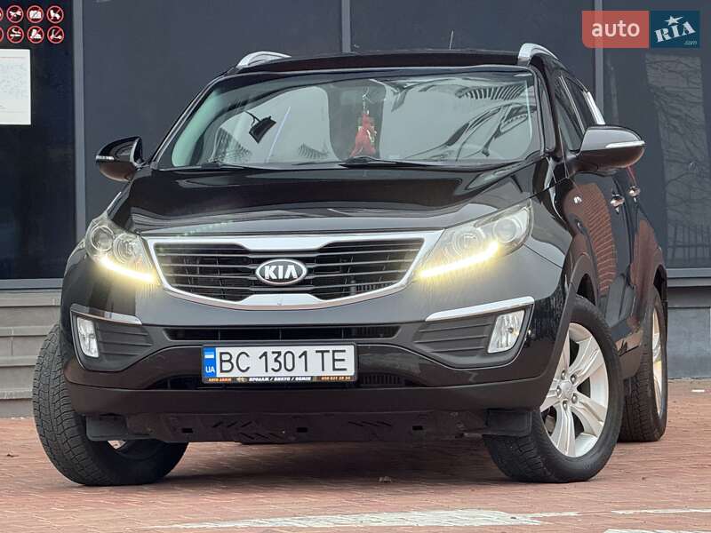 Внедорожник / Кроссовер Kia Sportage 2012 в Одессе