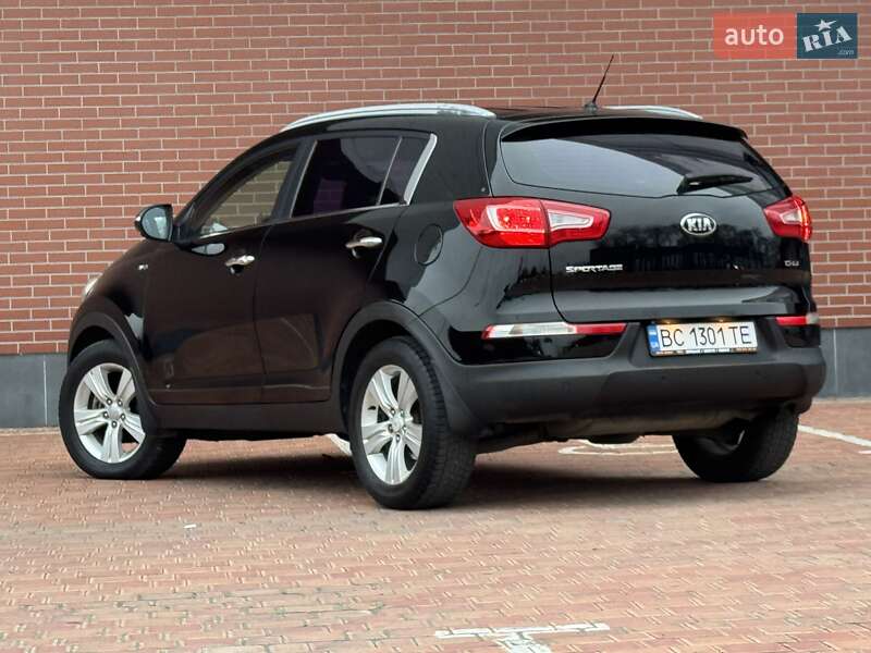 Внедорожник / Кроссовер Kia Sportage 2012 в Одессе