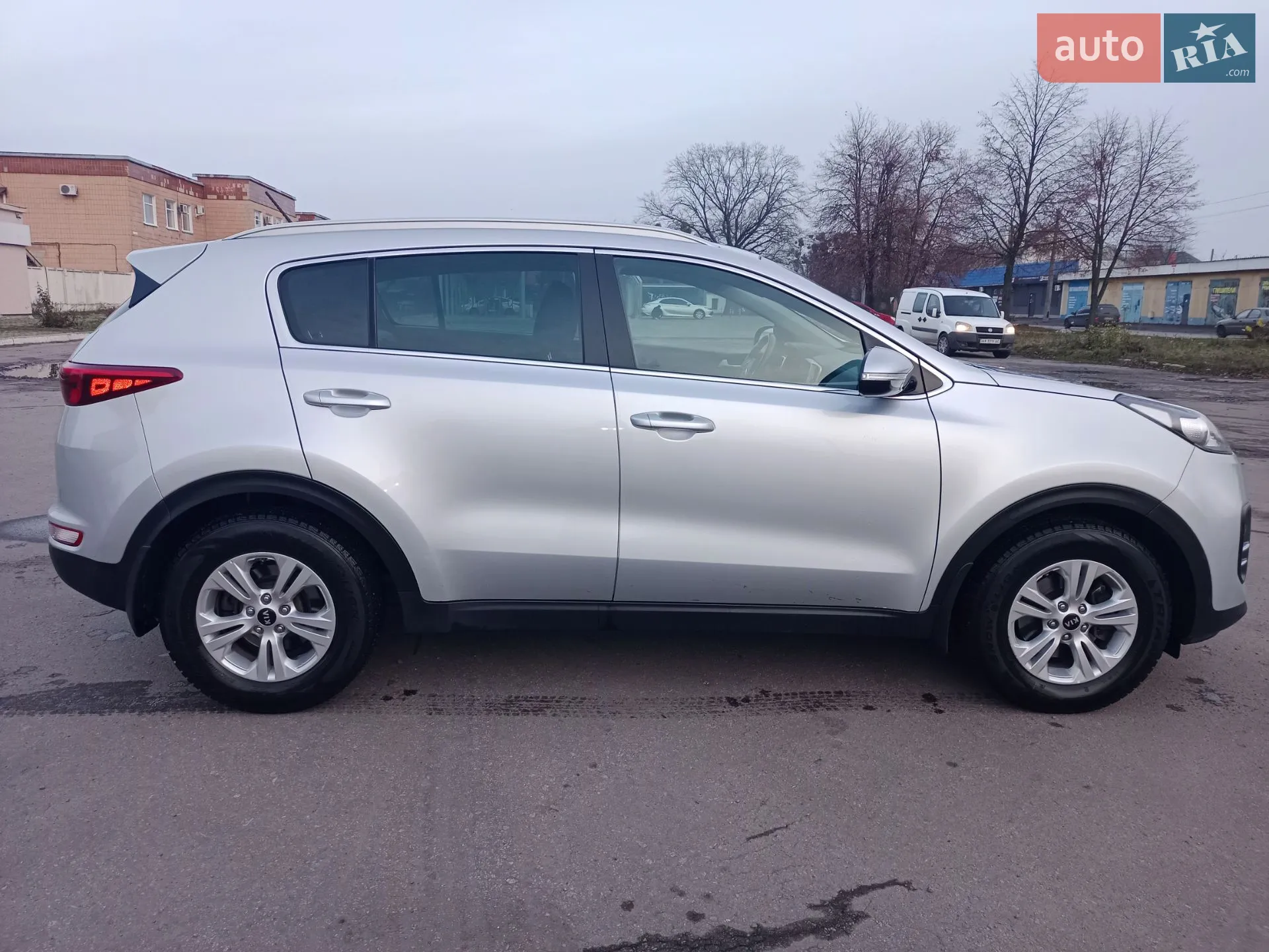 Kia Sportage 2017 VIN U5YPG814AHL409383 фото оголошення 6 з 54